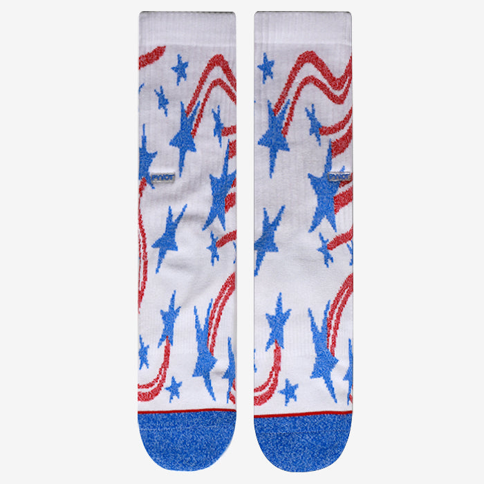 Lay flat American socks with waving stars and stripes. Celebrate America with these unique American flag socks  that have built in arch support, compression, and soft combed cotton.